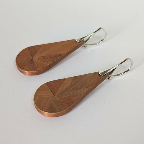Boucles d'oreilles Gouttes avec marqueterie de paille Cuivre - crochets argent | EMPREINTES Paris - EMPREINTES Paris