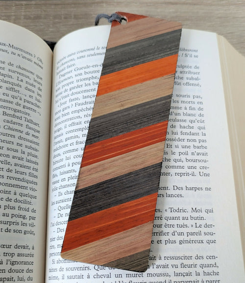 Marque-pages avec marqueterie de paille Bleue beige doré et orange gris cuivre | EMPREINTES Paris - EMPREINTES Paris