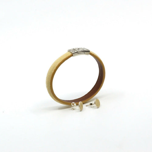 bracelet_en_galuchat_ivoire_fermoir_eole_sylvie_zarnowski copie | EMPREINTES Paris - EMPREINTES Paris