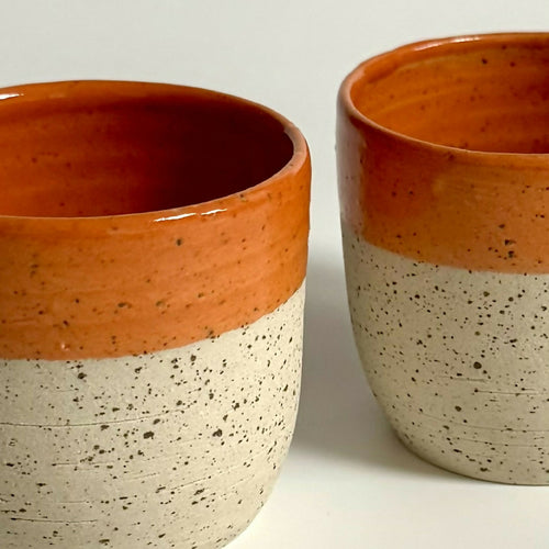 taches_de_rousseur_tasse_expresso_orange_de_la_terre_et_de_leau copie | EMPREINTES Paris - EMPREINTES Paris