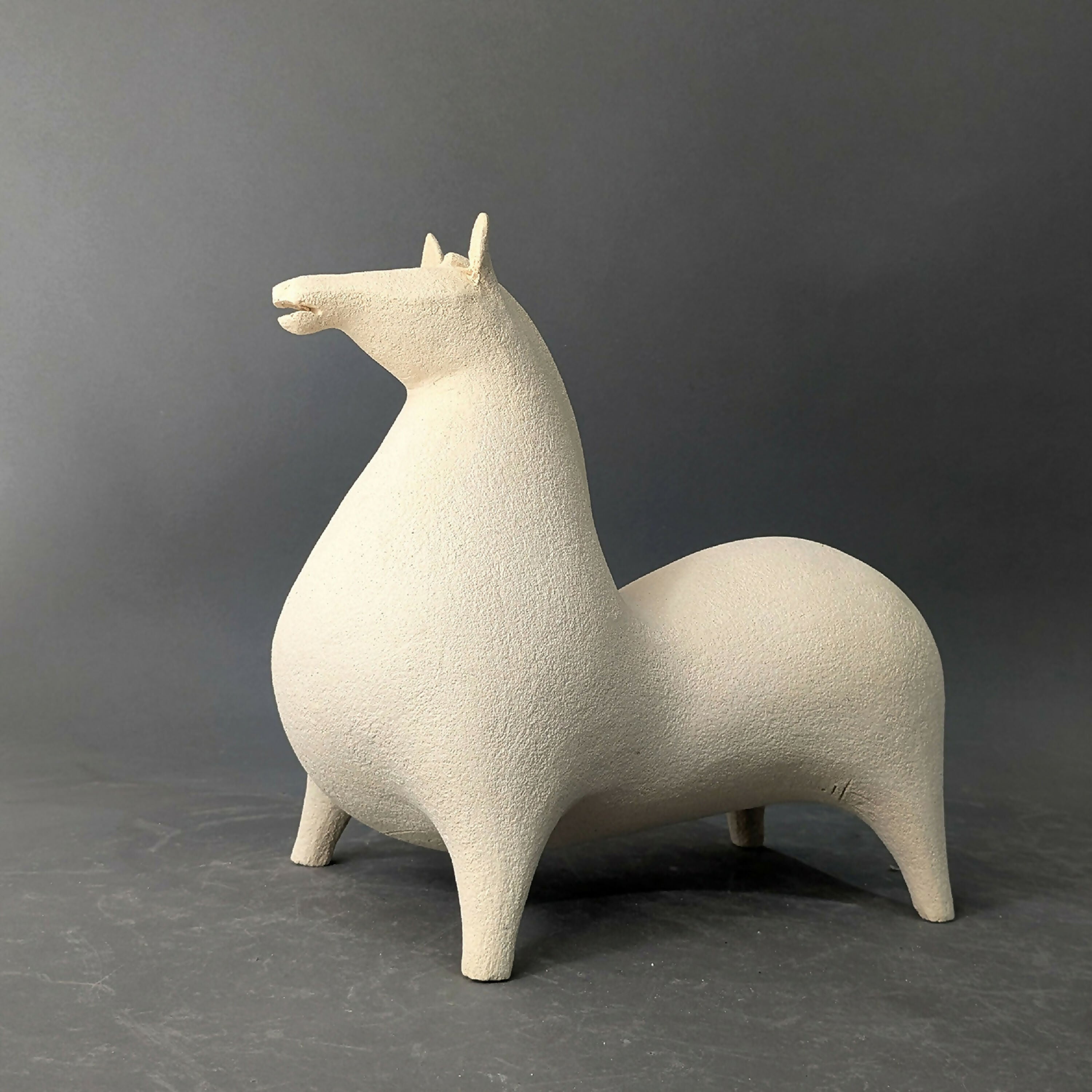 Sculpture Cheval Blanc Collection Singing 2 | EMPREINTES Paris