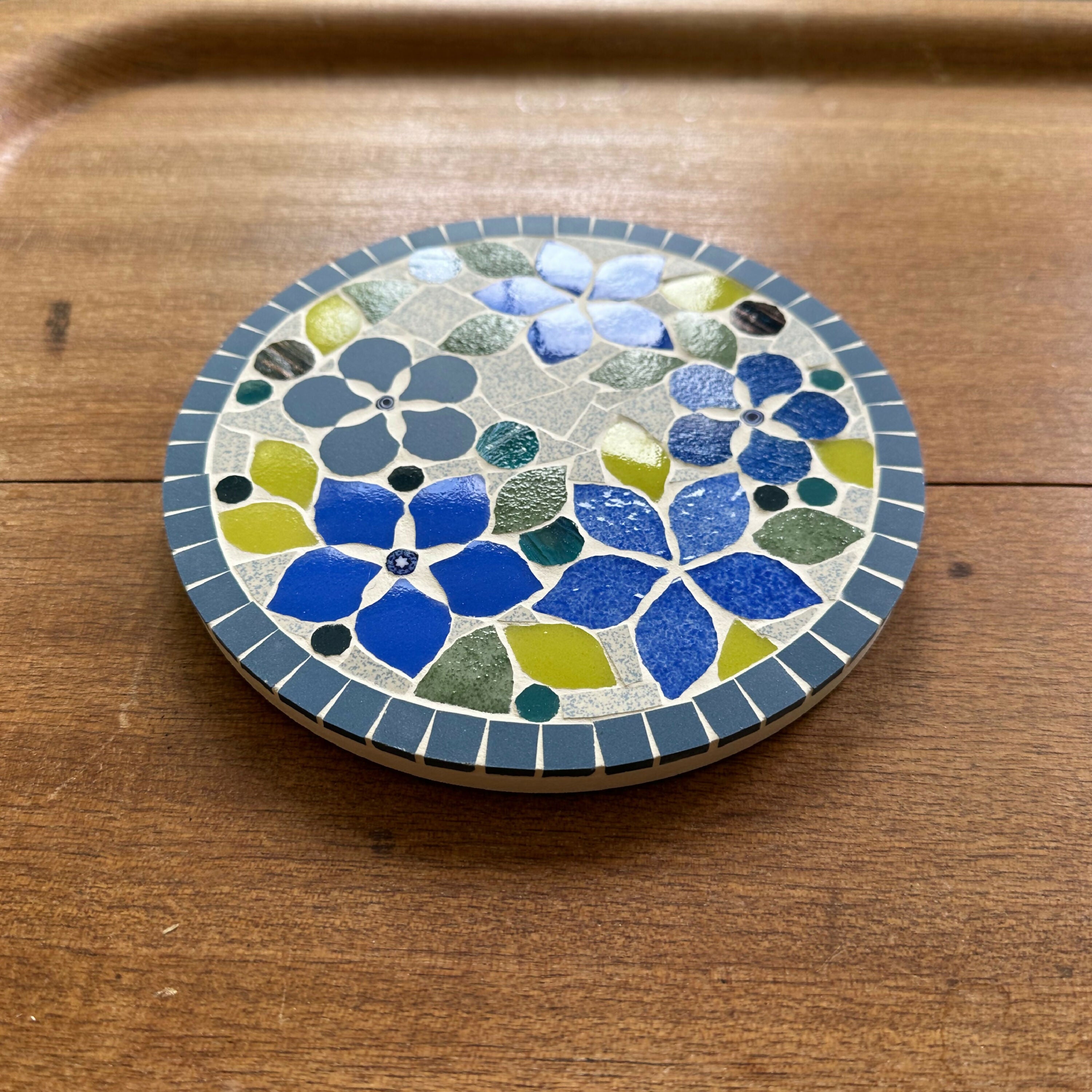 dessous_de_plat_floral_anis_et_bleu_outremer_anis_et_celadon copie | EMPREINTES Paris