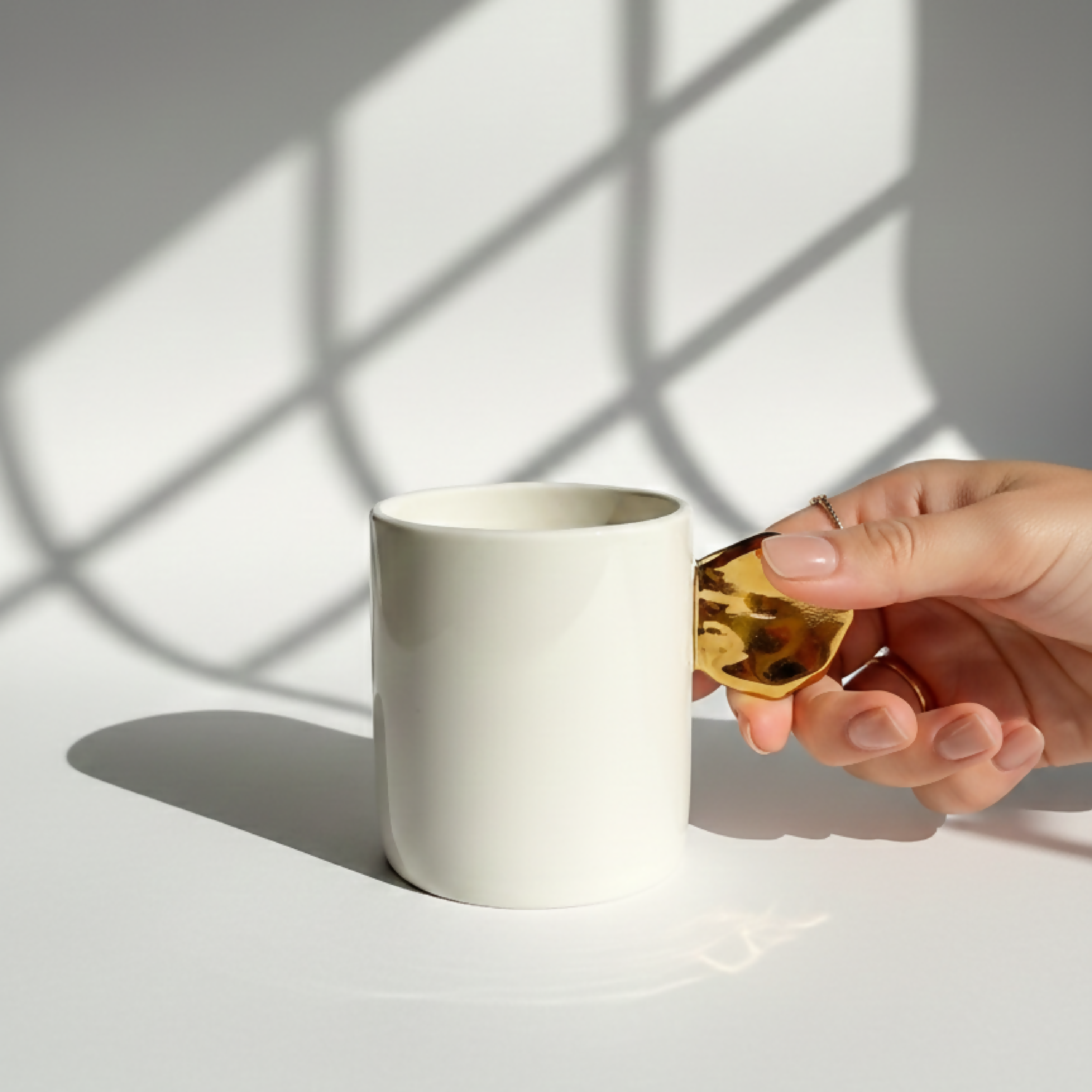 MUG porcelaine et or géométrie | EMPREINTES Paris