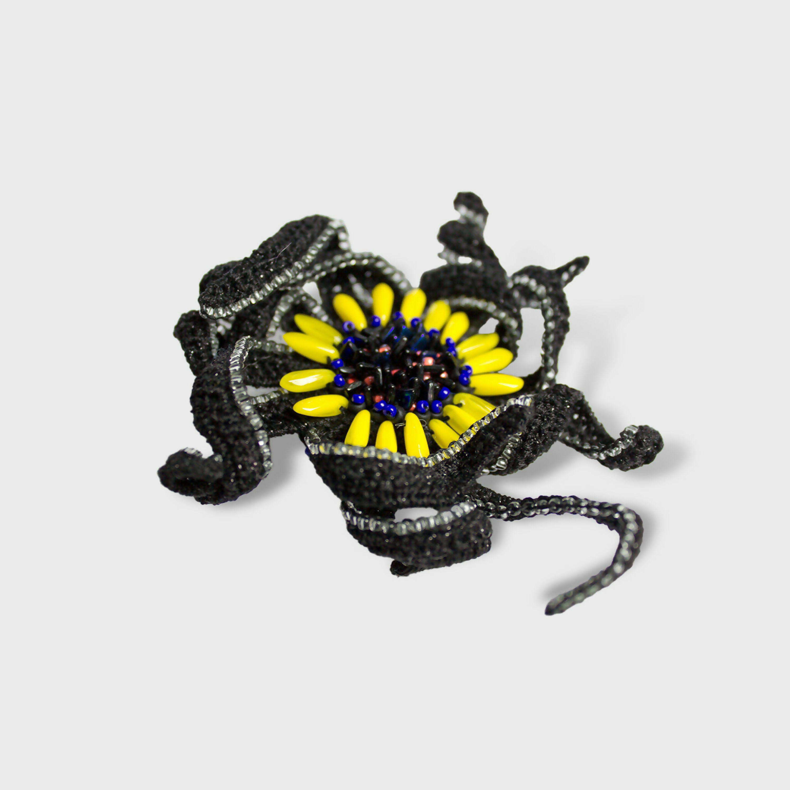 W5cBOMYTp8 | EMPREINTES Paris