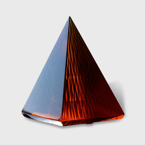 sculpture_pyramide_topaz_trait_dunion_artisans copie | EMPREINTES Paris - EMPREINTES Paris