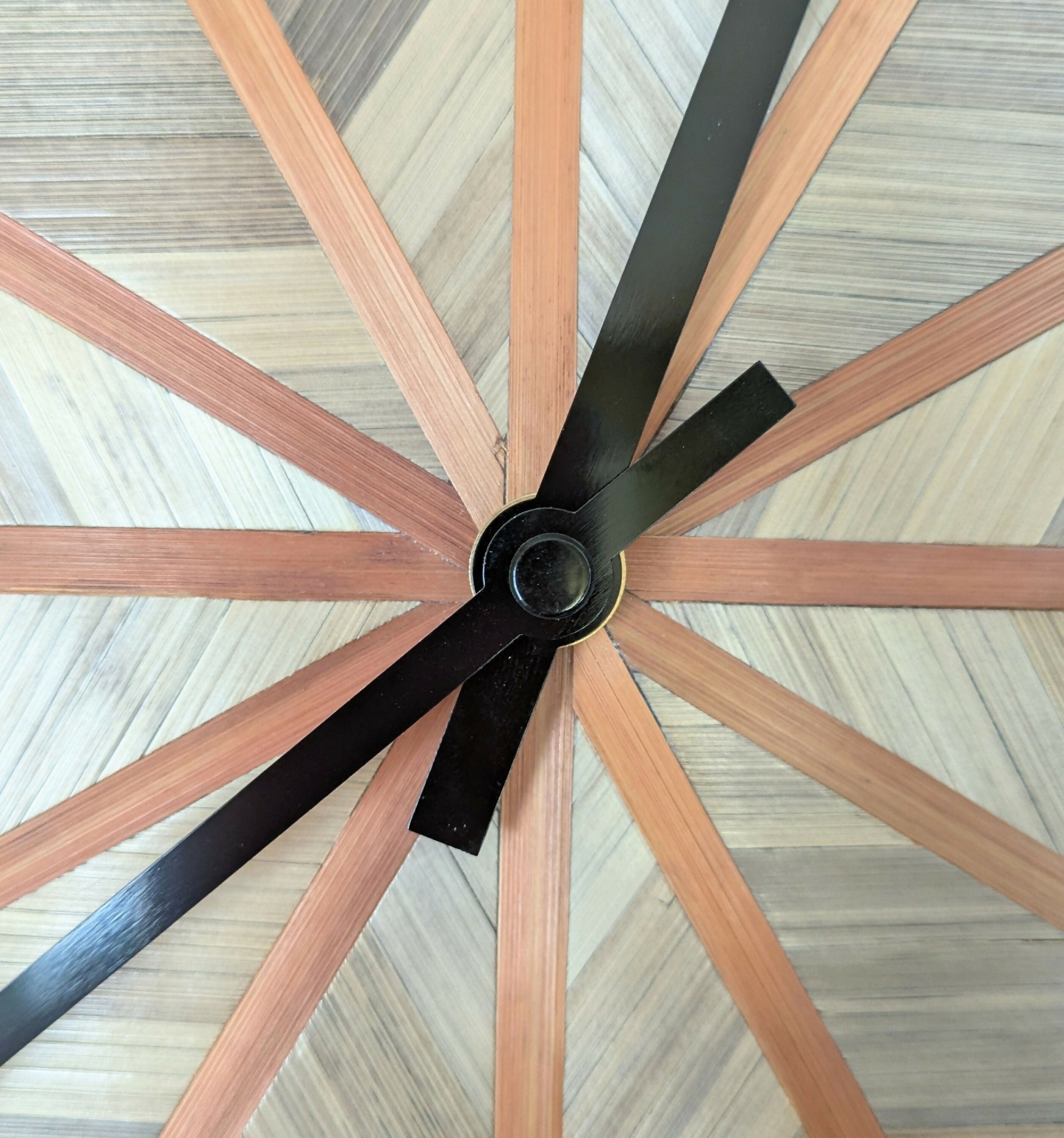 1MXsqcLQ1z | EMPREINTES Paris