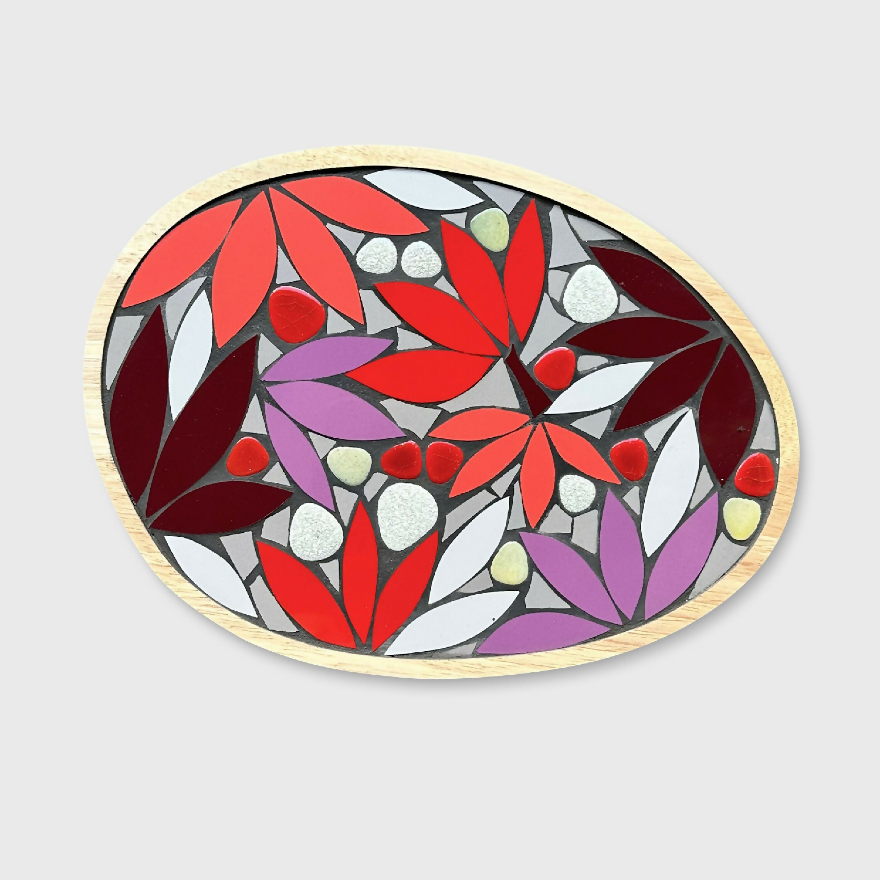 Plateau Magnolias rouge et violine fond gris | EMPREINTES Paris