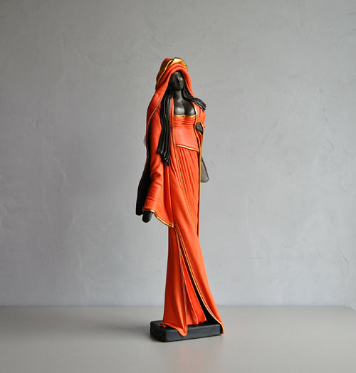 Sculpture Femme orange debout | EMPREINTES Paris - EMPREINTES Paris