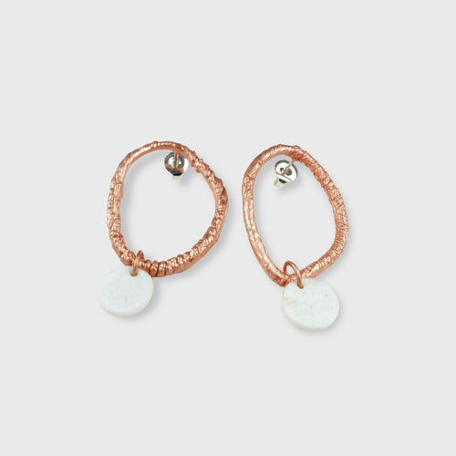 boucles_doreilles_ovales_porcelaine_et_cuivre_texture_atelier_christine_moquet1 copie | EMPREINTES Paris - EMPREINTES Paris