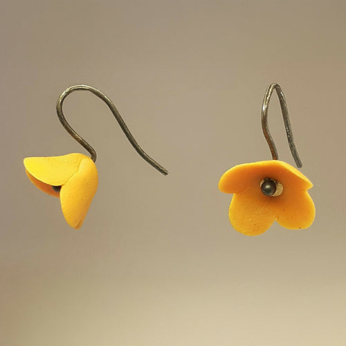 boucles_doreilles_camelia_ocre_jaune_aurelie_lejeune copie | EMPREINTES Paris - EMPREINTES Paris