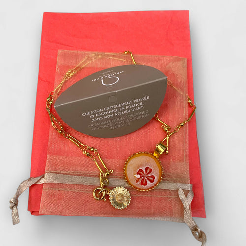 trefle_cadeau-bijou-orange_marguerite_fleur_floral_frais_printemps_art-nouveau_art-deco_romantique_collier-femme,_bijoux-féminin_artisanat-art_made-in-France_upcycling_bijoux-de-créateur_bohème-chic_bobo-parisien_hippie-chic_bijou-haute-fantaisie,_cadeau-ideal-femme_cadeau-fete-des-meres_cadeau-anniversaire | EMPREINTES Paris - EMPREINTES Paris