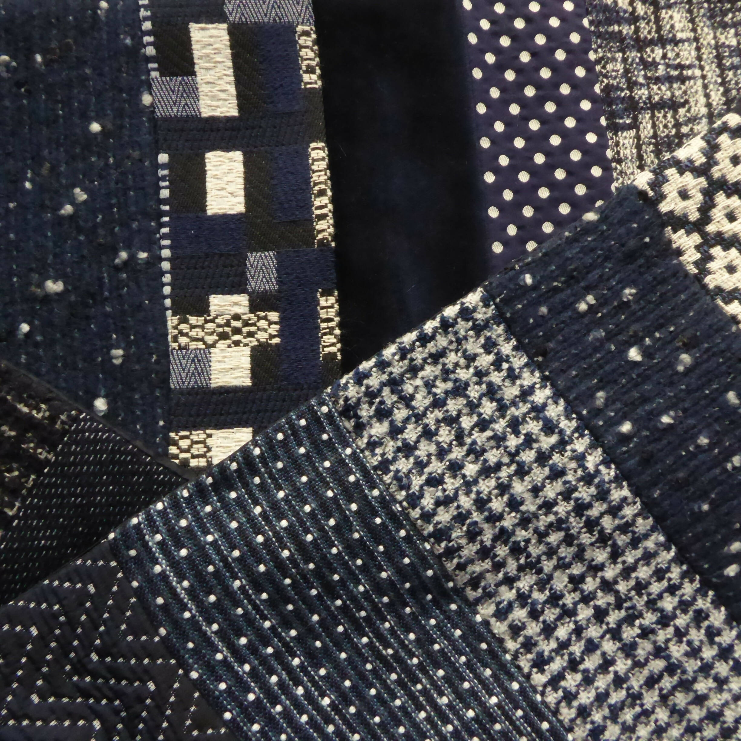 Écharpe hivernale homme- marine blanc | EMPREINTES Paris