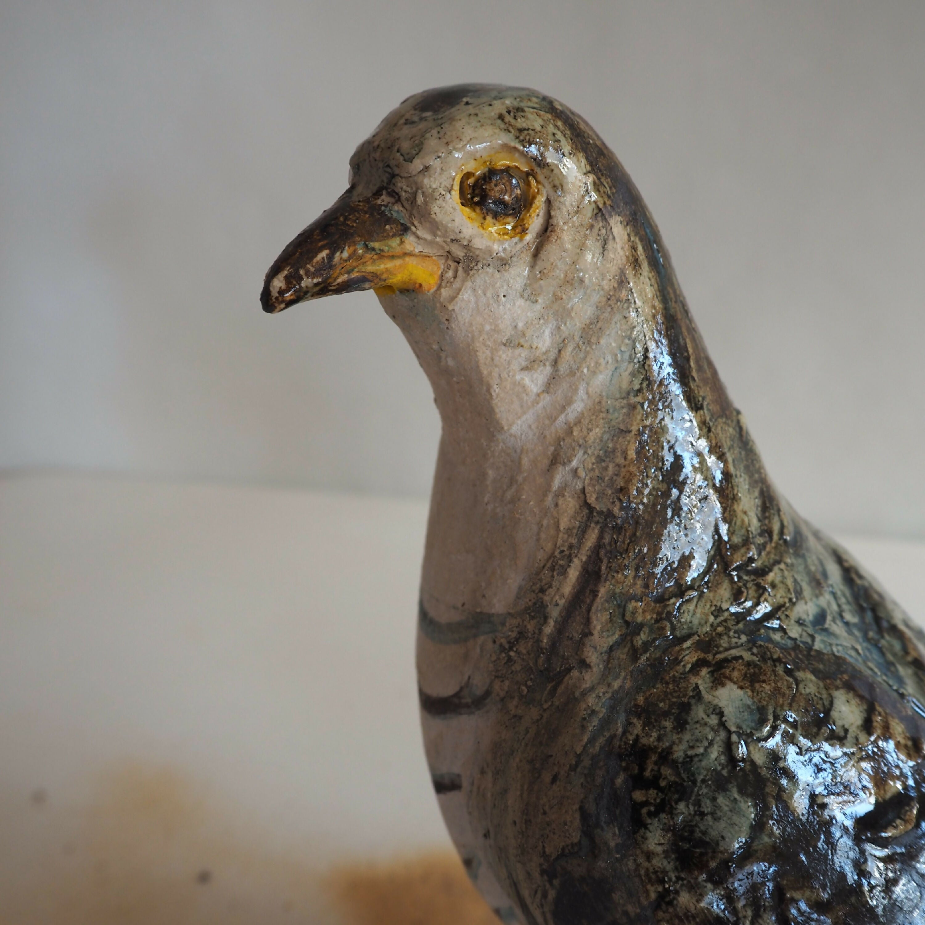 sculpture_coucou_gris_sur_schiste copie | EMPREINTES Paris