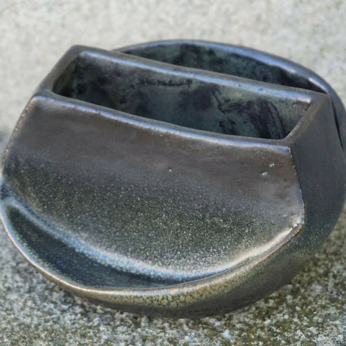 vase_sculpture_a_deux_ouvertures_v_terre_denvies copie | EMPREINTES Paris - EMPREINTES Paris