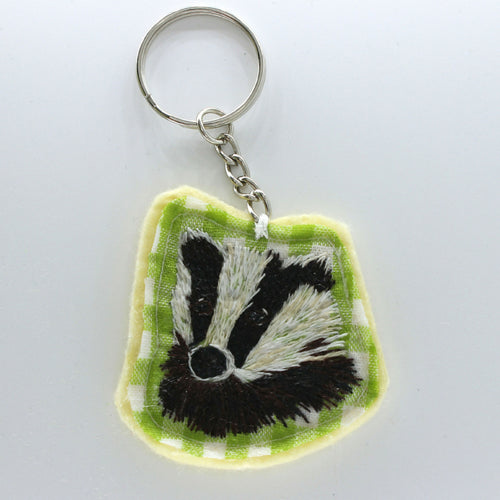 4RYhyiLrwN | EMPREINTES Paris - EMPREINTES Paris