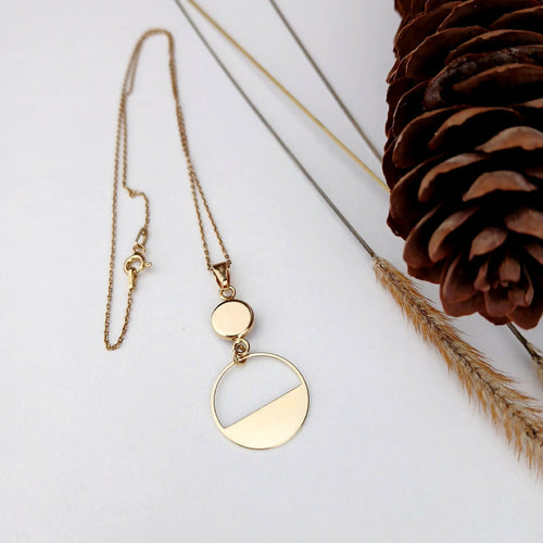 collier_cercle_martele_en_email_violet_et_argent_plaque_or_les_emaux_arediens_lemail_grand_feu_de_limoges copie | EMPREINTES Paris - EMPREINTES Paris