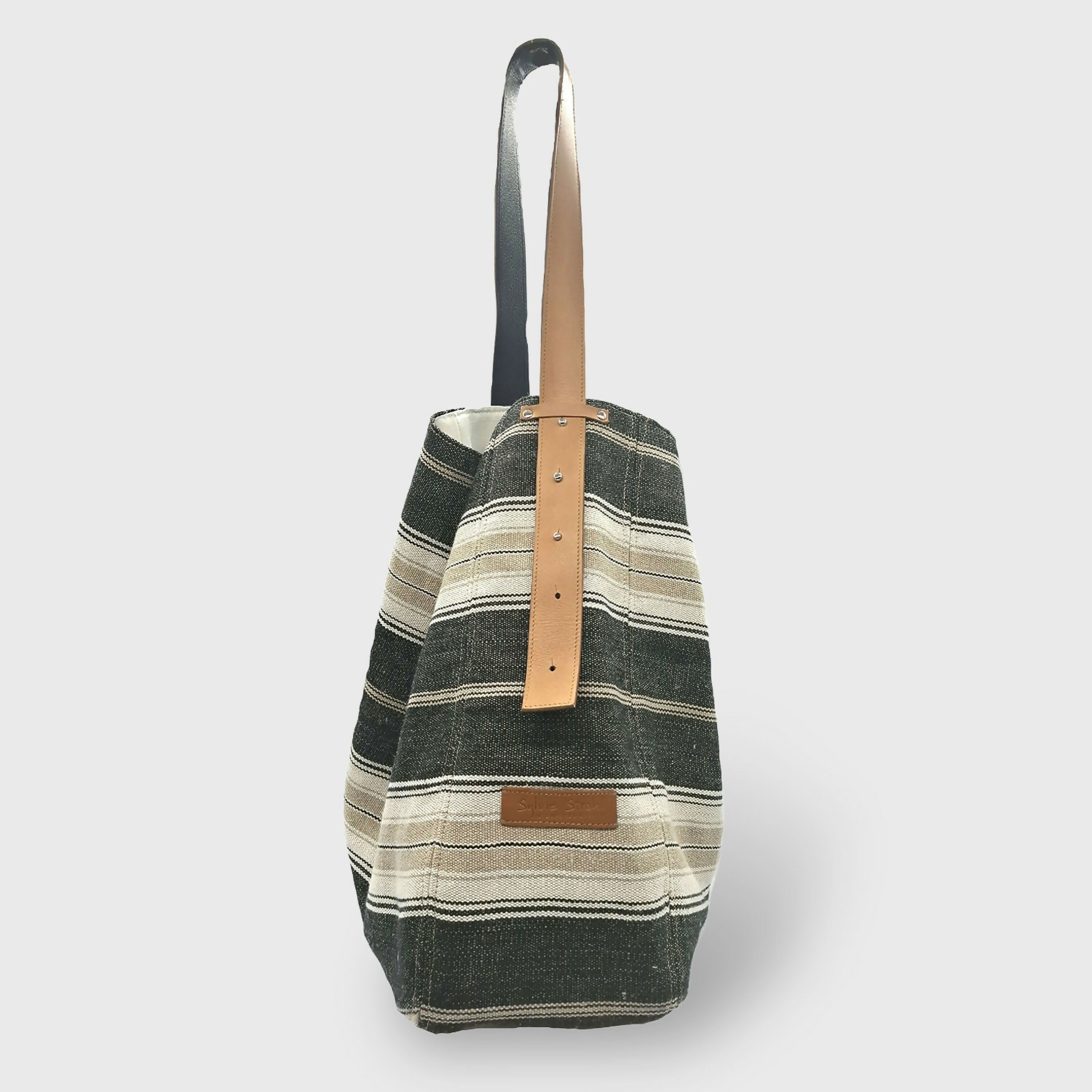 baluchon_a_rayures_en_toute_decontraction_sylvie_strohl copie | EMPREINTES Paris