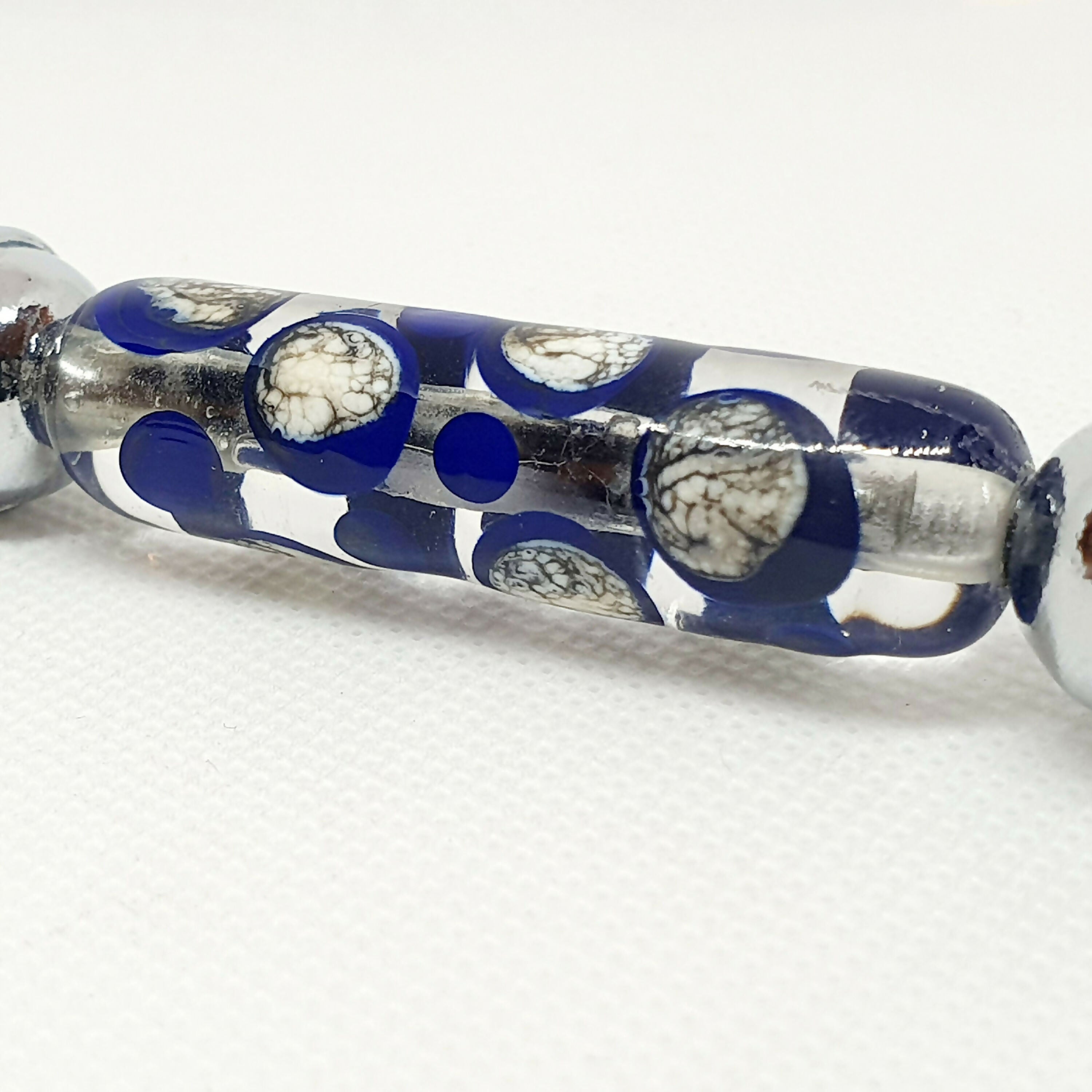 Pelle à tarte en verre de Murano - Cristal à pois bleu et ivoire lapis | EMPREINTES Paris