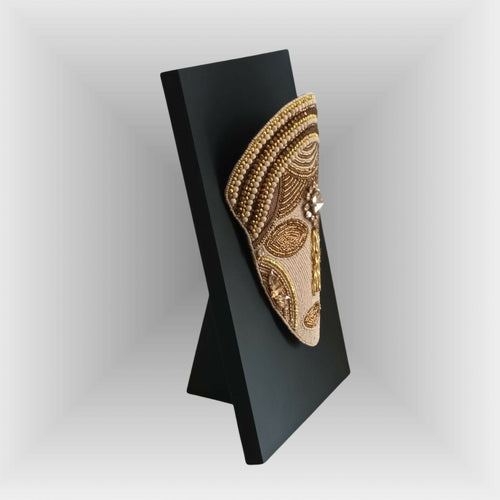 sculpture_textile_brodee_masque_55_sylune_creations copie | EMPREINTES Paris - EMPREINTES Paris