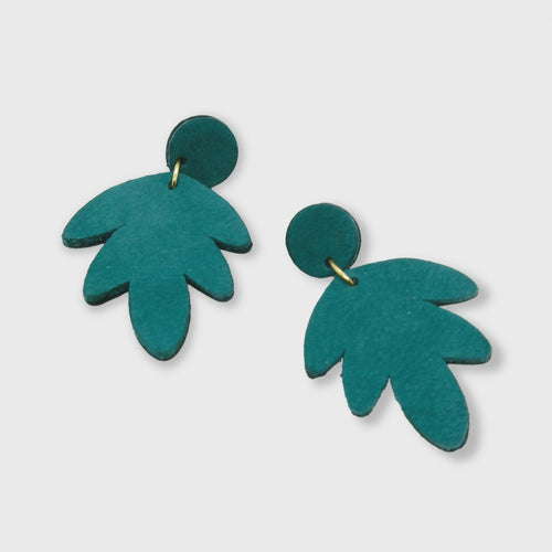 boucles_doreilles_en_cuir_september_vertes_genati copie | EMPREINTES Paris - EMPREINTES Paris
