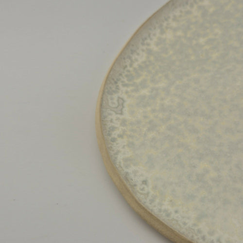 assiette_collection_ecume_en_gres_blanc_atelier_coccinelle copie | EMPREINTES Paris - EMPREINTES Paris