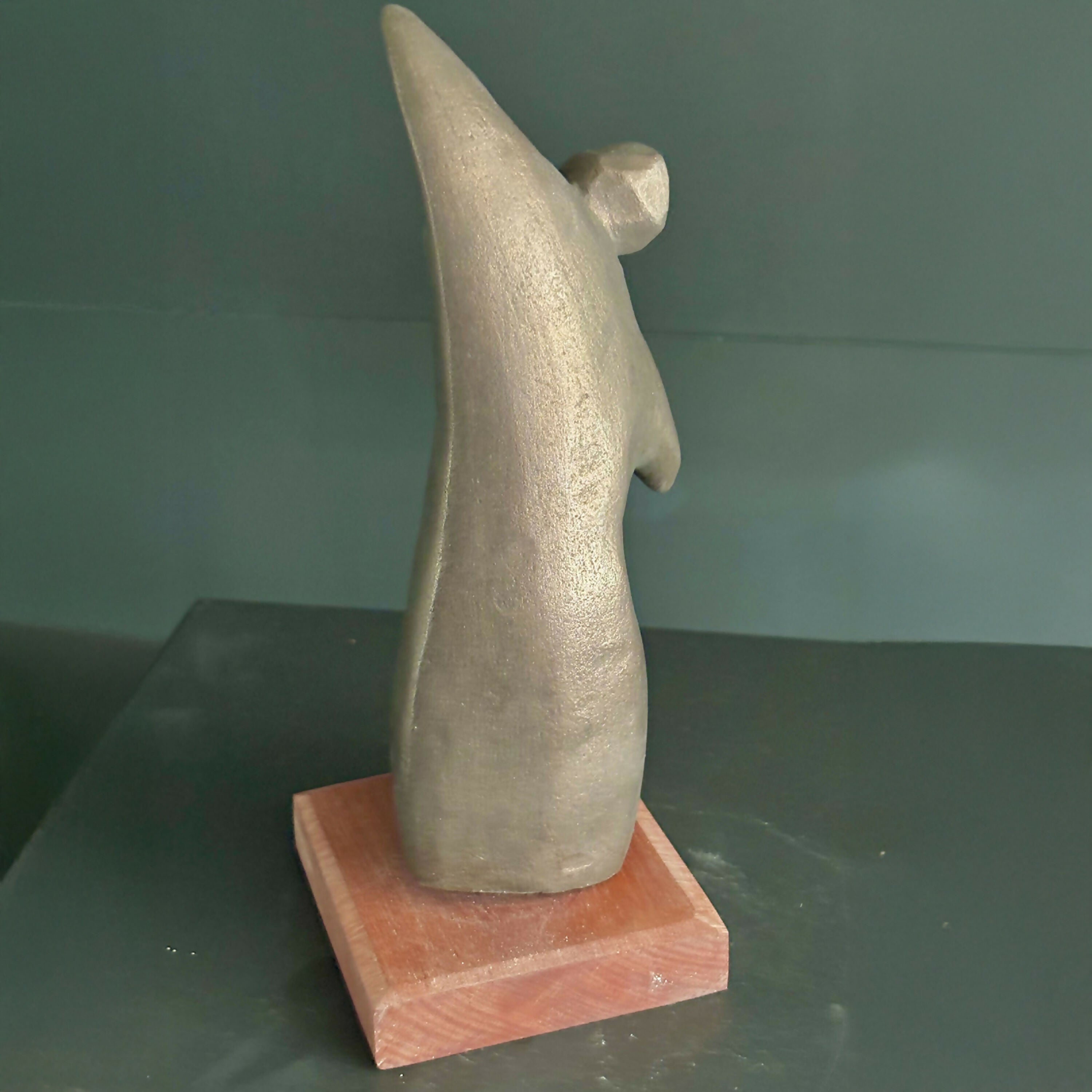 Figurine 16 en pierre calcaire de l
