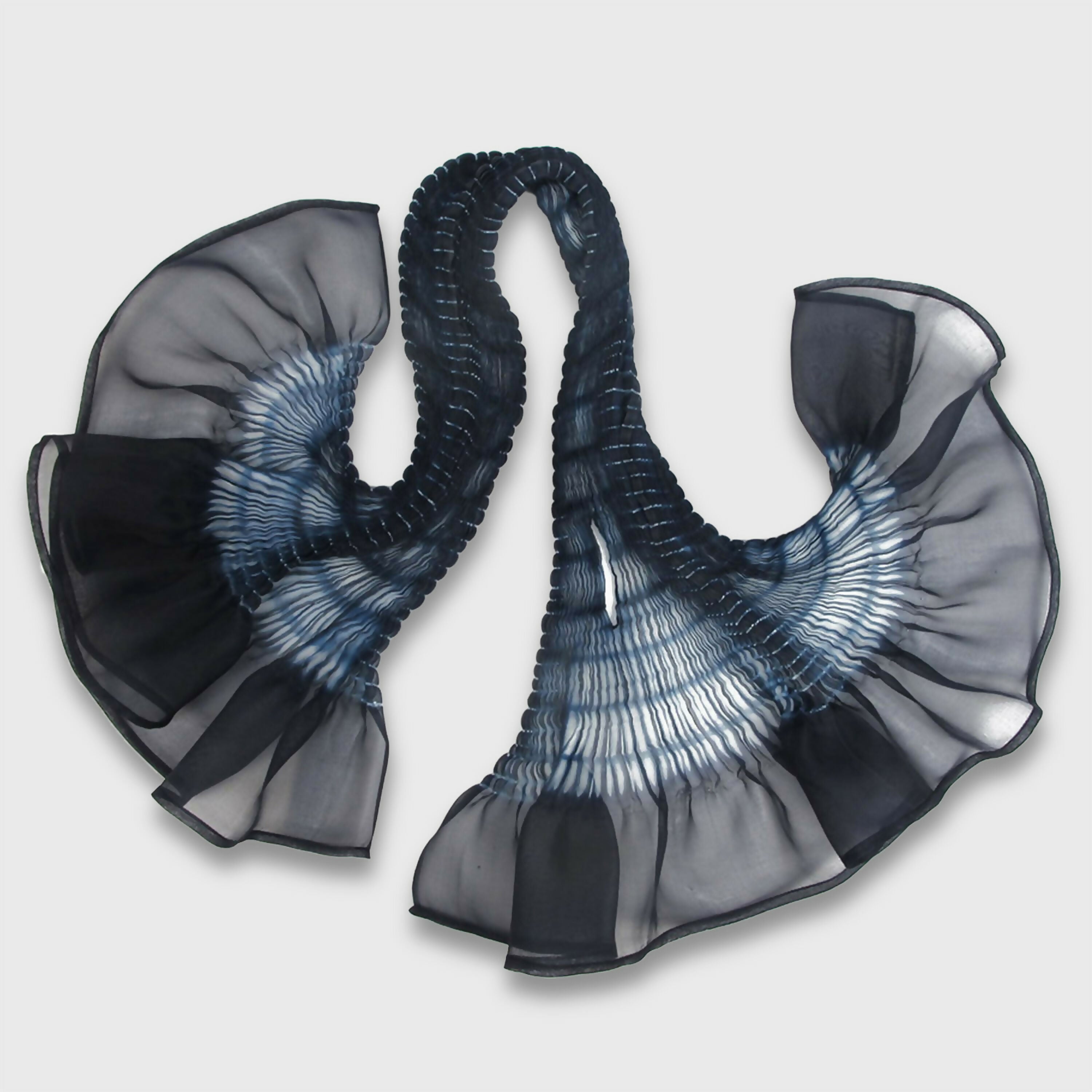 echarpe_paplillon_n°080_sophie_guyot_soieries copie | EMPREINTES Paris