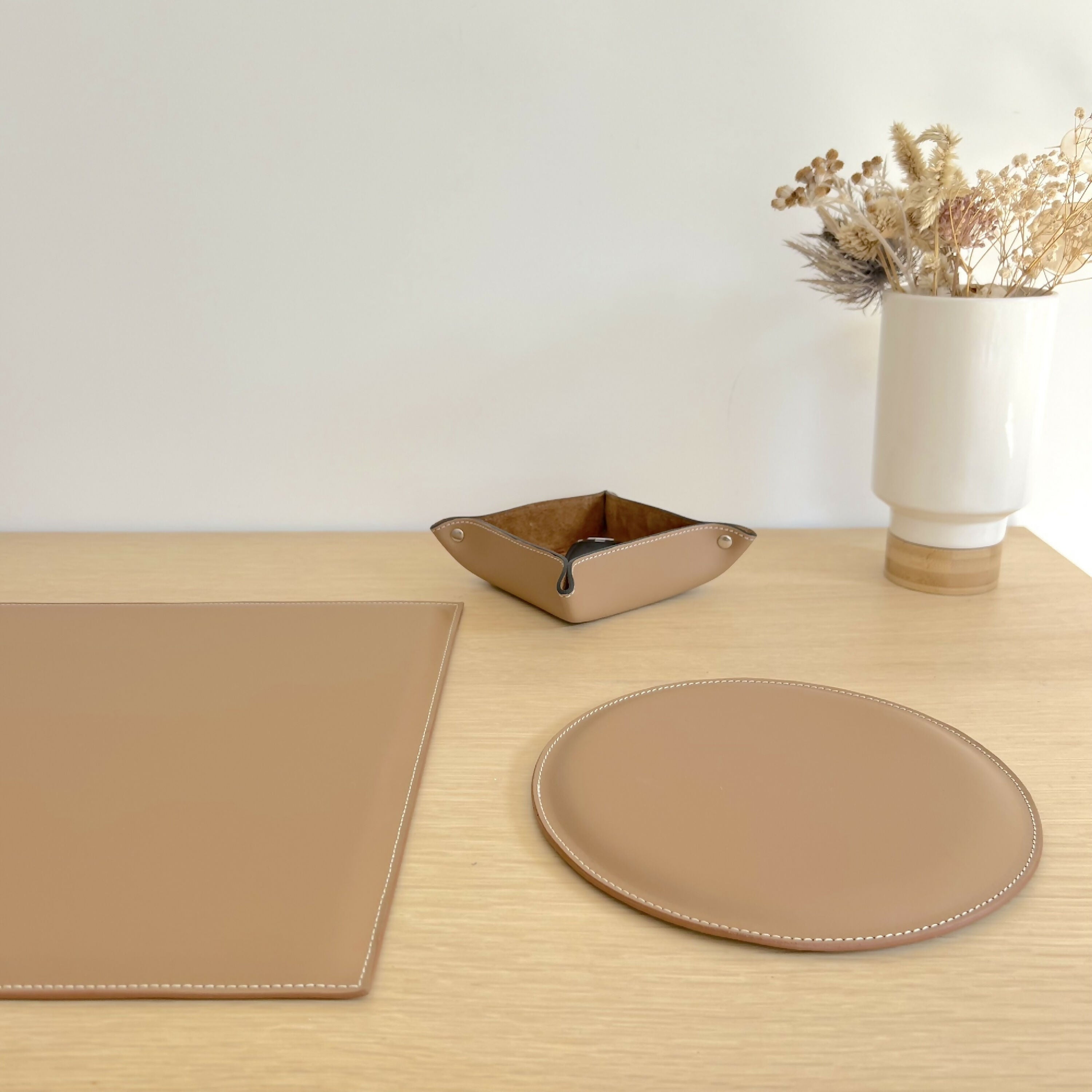 sous_main_double_cuir_camel_midipy copie | EMPREINTES Paris