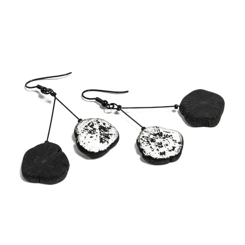 boucles_doreilles_kuro_fuli_palla_tenchi_charcoal_eskimeit copie | EMPREINTES Paris - EMPREINTES Paris