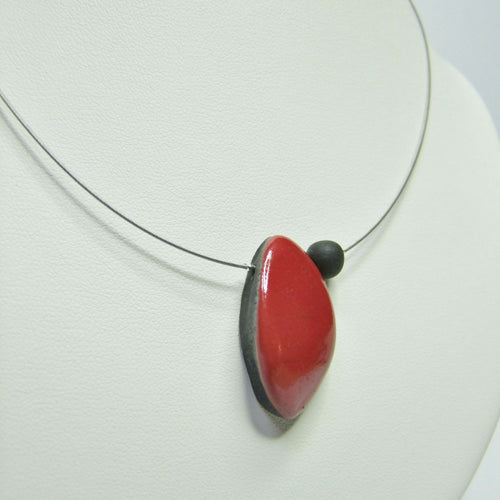 Collier Solo Lune rouge | EMPREINTES Paris - EMPREINTES Paris