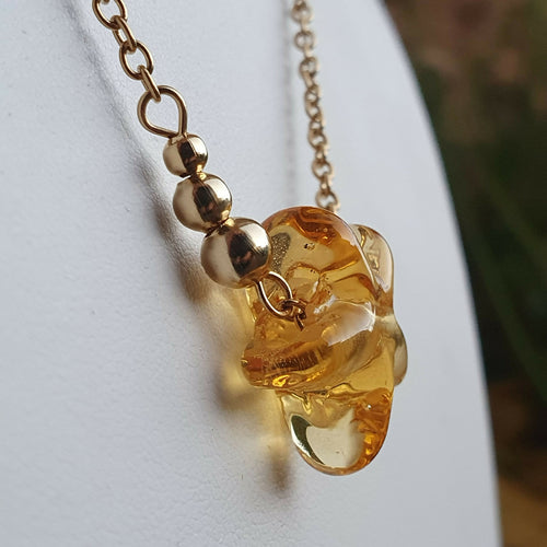 Collier petite étoile filante en verre de Murano doré | EMPREINTES Paris - EMPREINTES Paris