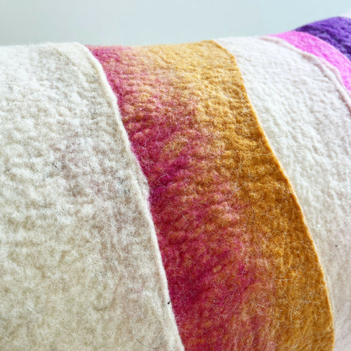 coussin_collection_strates_roses_iii_accords_feutres copie | EMPREINTES Paris - EMPREINTES Paris