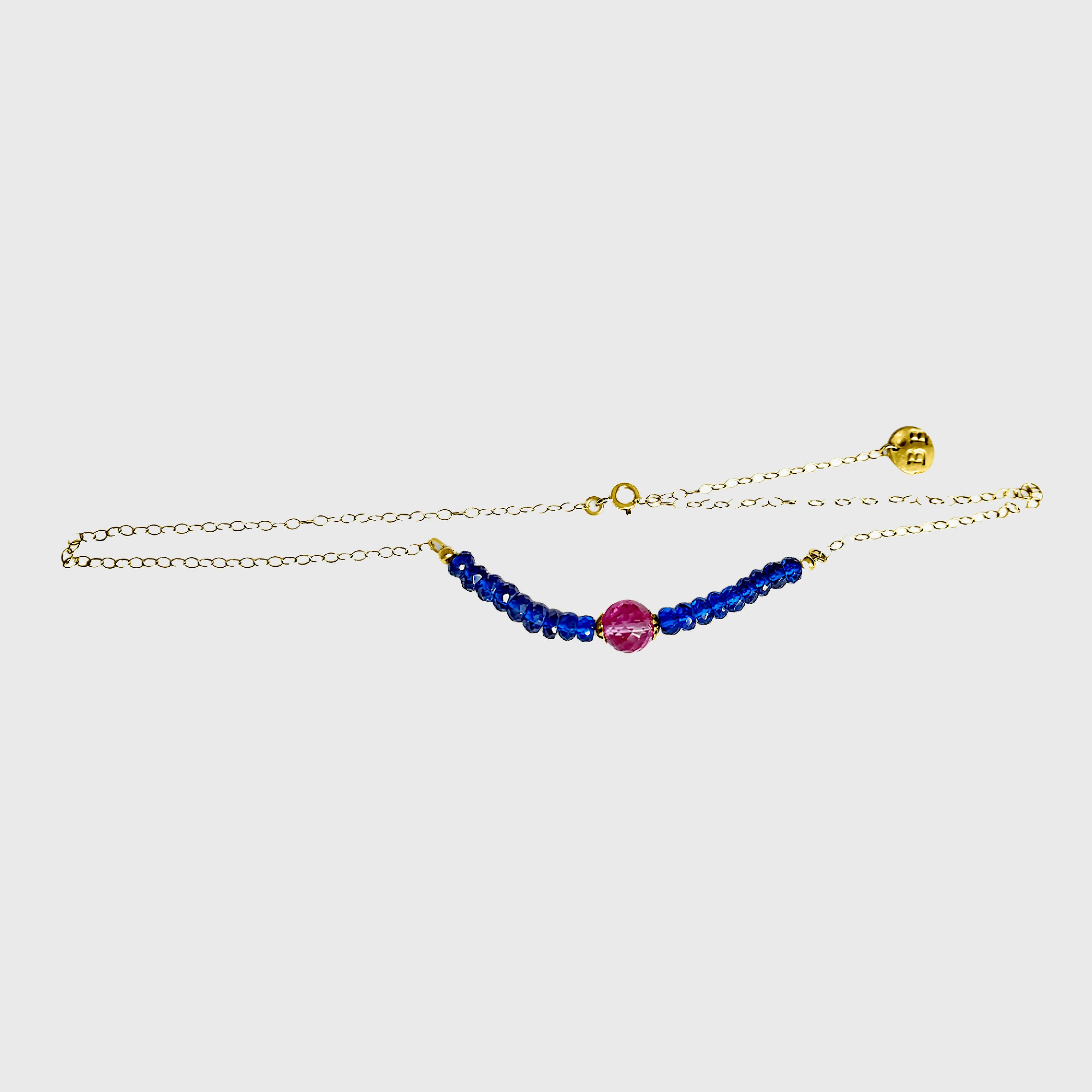 collier_en_or_jaune_et_double_saphirs_harmonie_berengere_bourdil copie | EMPREINTES Paris