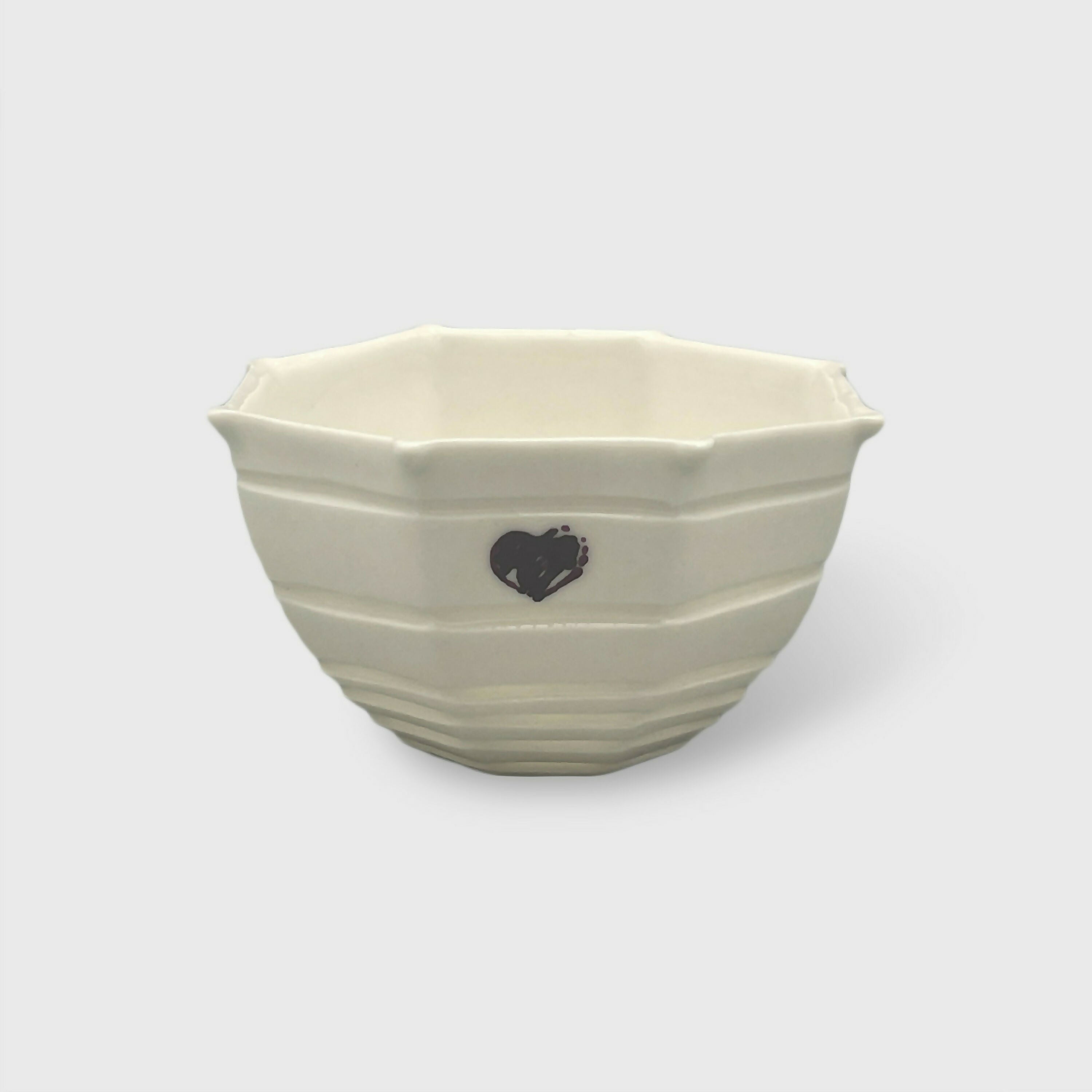 TAtCy6LaCM | EMPREINTES Paris