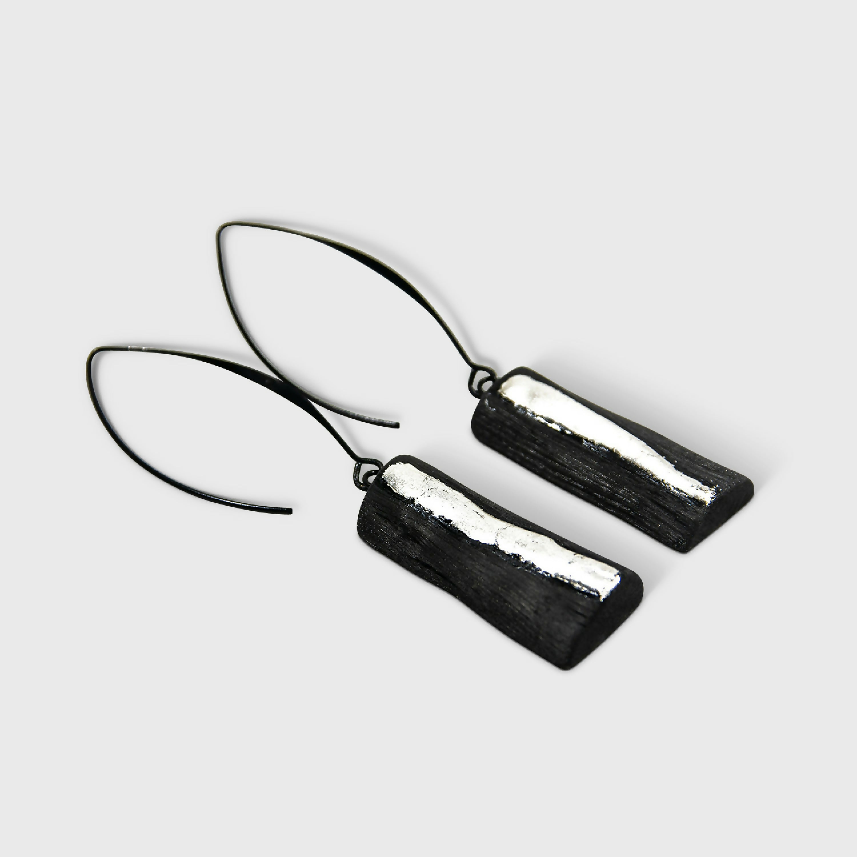 Boucles d’oreilles PALLA-KURO-EDA-GYO 1 | EMPREINTES Paris