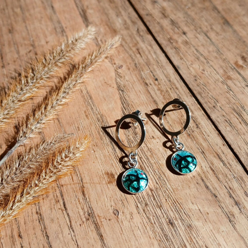 puces_doreilles_en_email_cerclage_dargent_les_emaux_arediens_lemail_grand_feu_de_limoges copie | EMPREINTES Paris - EMPREINTES Paris