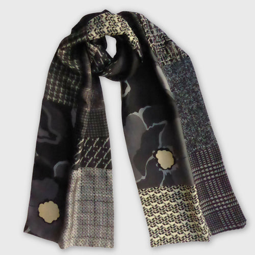 grande_echarpe_soie_graphique_gris_noir_maya_hochman copie | EMPREINTES Paris - EMPREINTES Paris