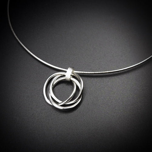 Collier Anneaux de Borromée chaîne rigide | EMPREINTES Paris - EMPREINTES Paris