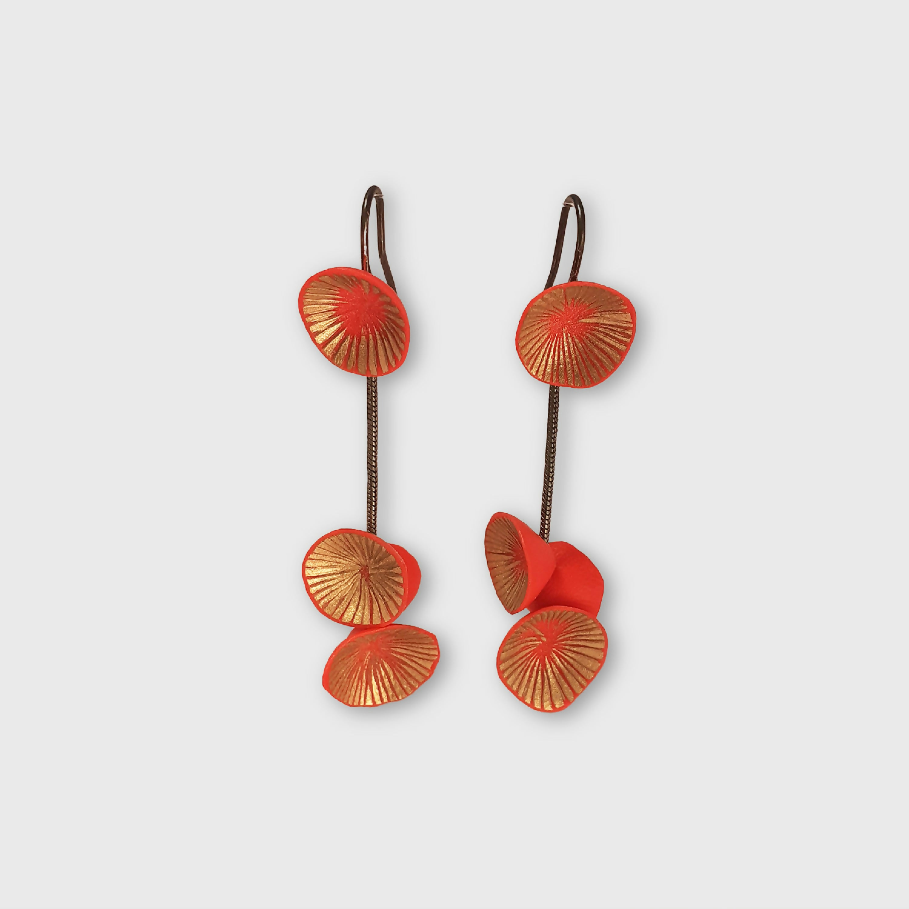 boucles_doreilles_nenuphars_souples_orange_et_or_aurelie_lejeune copie | EMPREINTES Paris