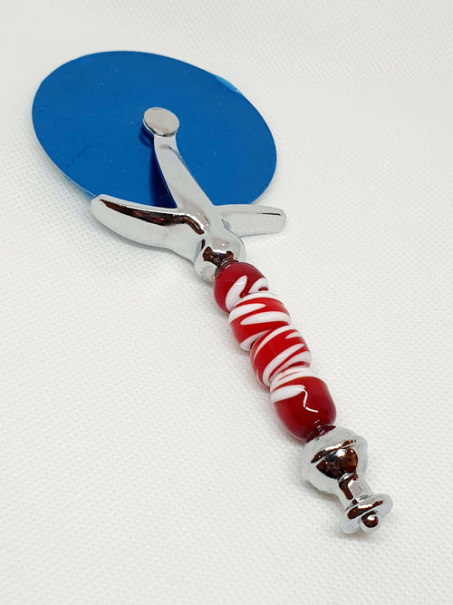 Roulette à pizza rouge et blanche - Epis de blé | EMPREINTES Paris - EMPREINTES Paris