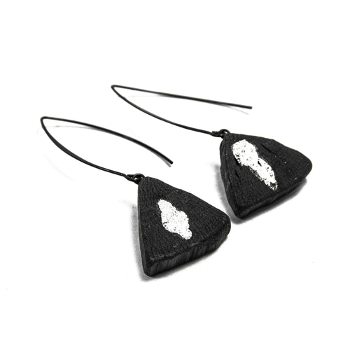 boucles_doreilles_kuro_palla_fuli_kintsugi_3_charcoal_eskimeit copie | EMPREINTES Paris - EMPREINTES Paris