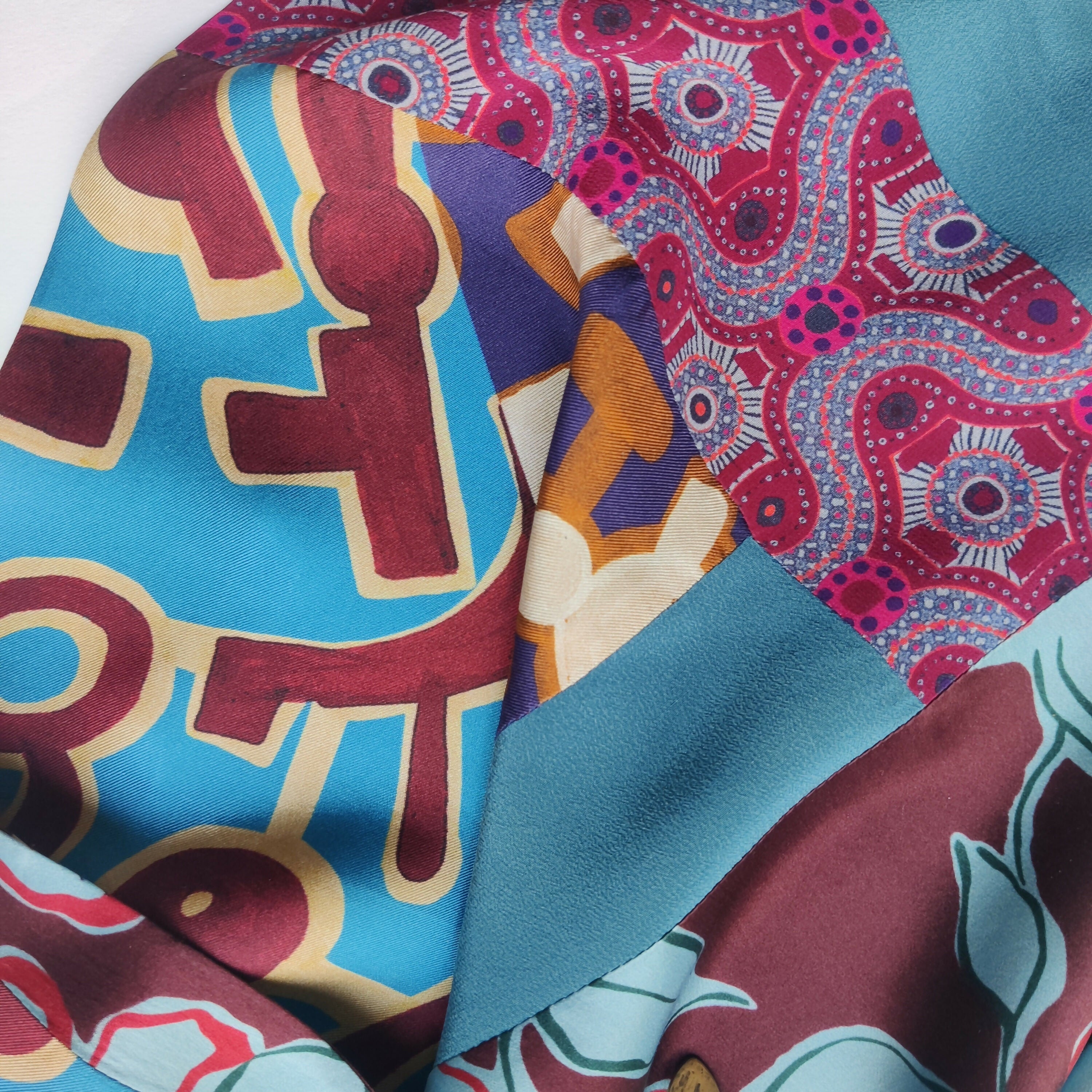 Foulard pointe soie- ethnic blue | EMPREINTES Paris