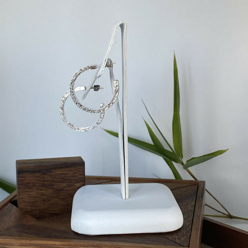 creoles_en_argent_martele_artyssia copie | EMPREINTES Paris - EMPREINTES Paris