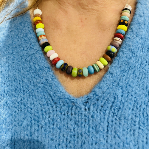collier_en_perles_de_verre_colore_lusine_caille_silice_creation copie | EMPREINTES Paris - EMPREINTES Paris