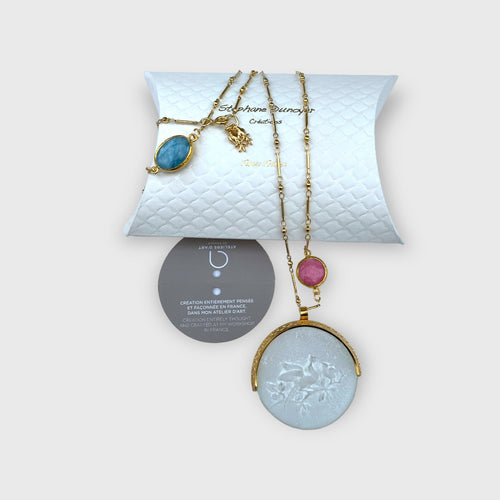 oiseau, printemps, precieu, bijou symbolique, ethnique, romantique, chic bohème, amoureux, collier pour femme, art déco, art nouveau, idées cadeaux pour elle, saint Valentin, piece unique, bijoux doré, tour de cou, pate de verre, cristal | EMPREINTES Paris - EMPREINTES Paris