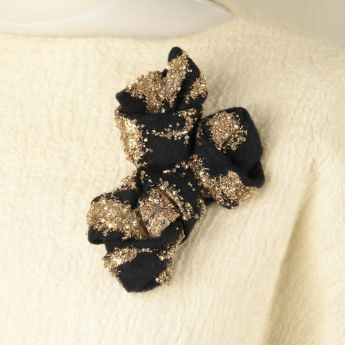 eclosion_dhiver_sculpture_textile_a_porter_virginie_parrot copie | EMPREINTES Paris - EMPREINTES Paris