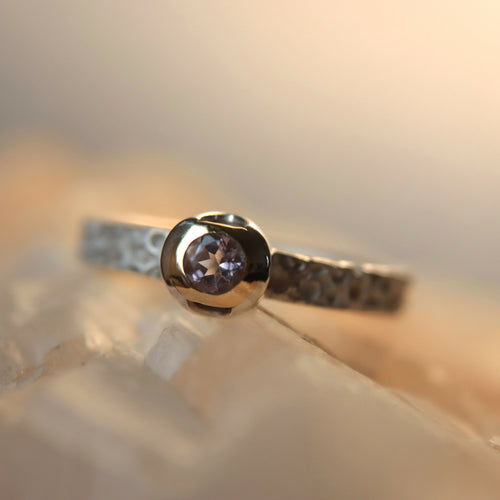 bague_volcanique_ii_piece_unique_t46_en_argent_et_or_avec_amethyste_sol_billeke copie | EMPREINTES Paris - EMPREINTES Paris