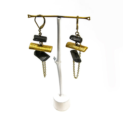 Boucles d’oreilles YAYOI-TSUBUTSUBU-KIN 3 - charcoal copie | EMPREINTES Paris - EMPREINTES Paris