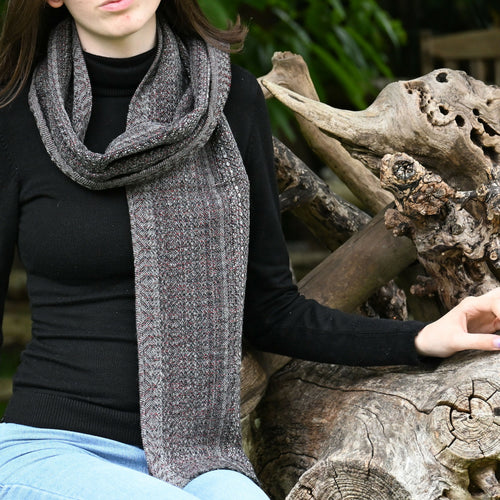 echarpe_gris_ardoise_creation_tissages_francois_vieillard copie | EMPREINTES Paris - EMPREINTES Paris