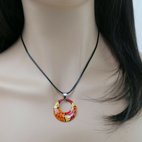 Pendentif Couleurs de Feux en émail sur cuivre rouge | EMPREINTES Paris - EMPREINTES Paris